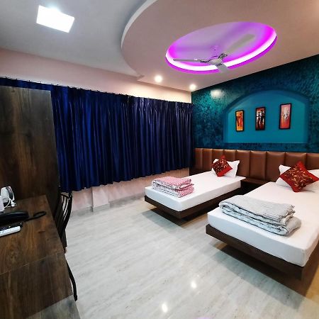 Hotel Aloka Residency コルカタ エクステリア 写真