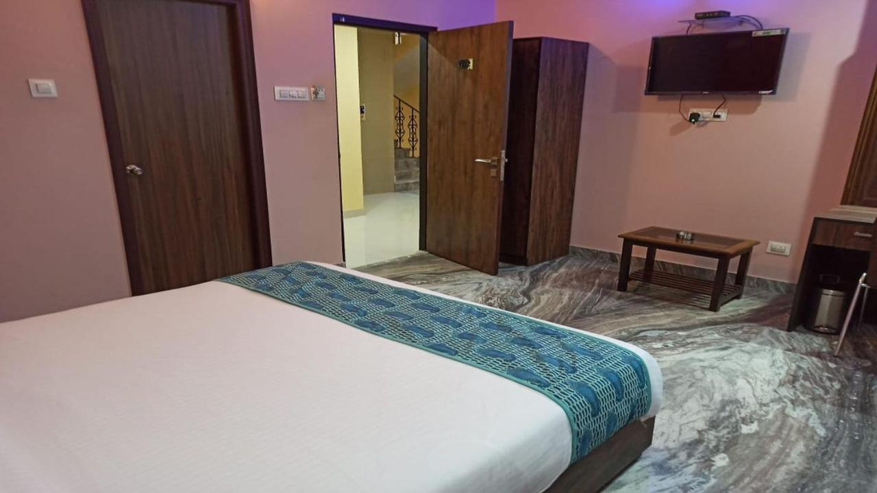 Hotel Aloka Residency コルカタ エクステリア 写真
