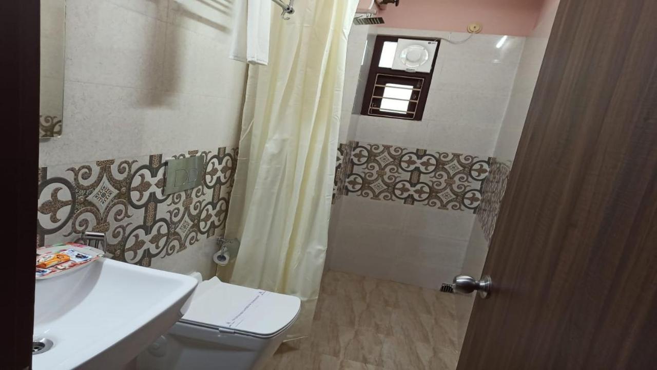 Hotel Aloka Residency コルカタ エクステリア 写真