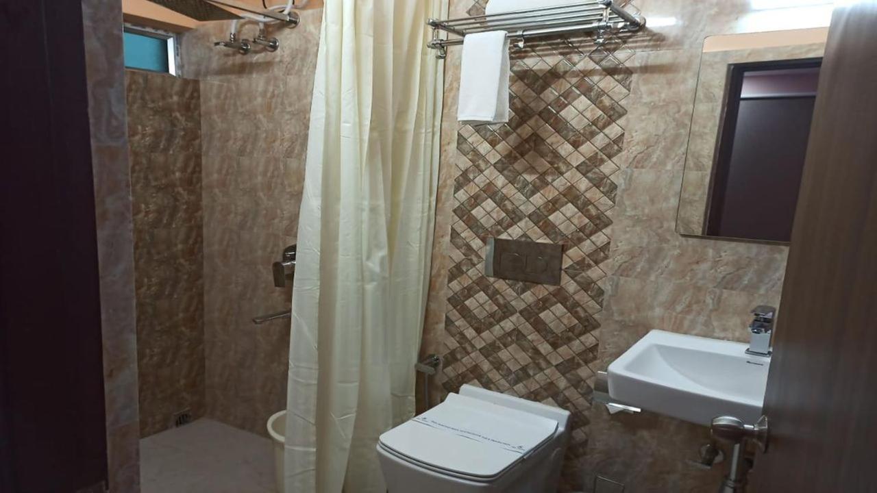 Hotel Aloka Residency コルカタ エクステリア 写真